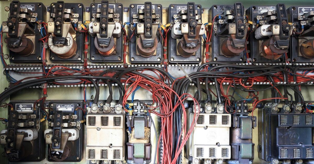 A few standards for commercial wiring