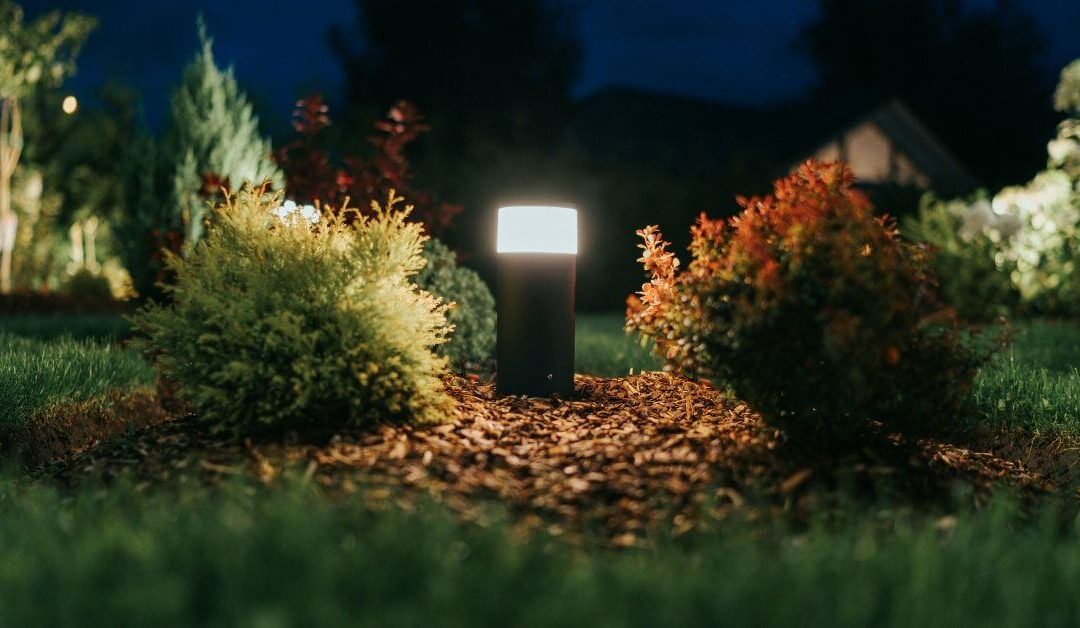 Make your garden a perfect relaxing place with appealing lights